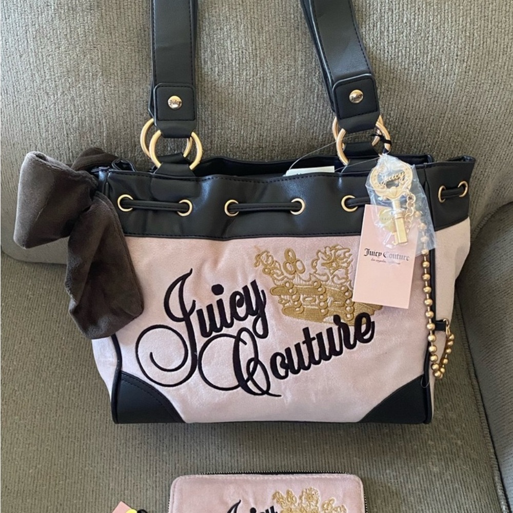 Juicy Couture blush and brown Shoulder Bag Set